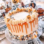 spooky halloween cake cute halloween cake ideas 2026 08 06 192056 1